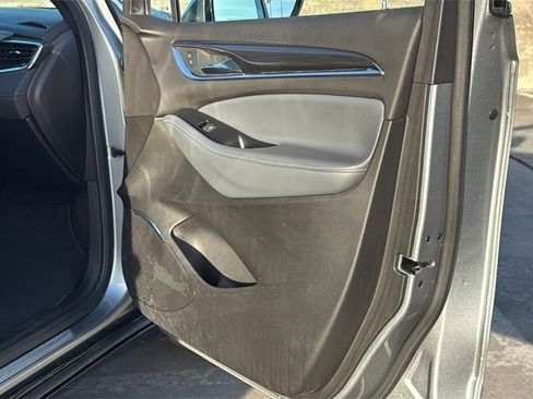 Used 2023 Buick Enclave Essence w/ Experience Buick Package image 33