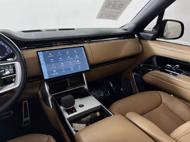 Certified 2024 Land Rover Range Rover Long Wheelbase Autobiography AWD/4WD image 26
