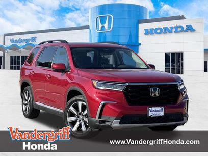 Used 2025 Honda Pilot Elite