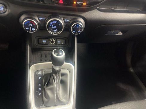 New 2026 Hyundai Venue SEL FWD image 18