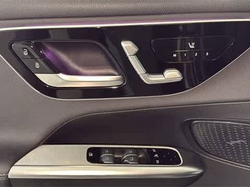 Certified 2025 Mercedes-Benz GLC 300 4MATIC image 16