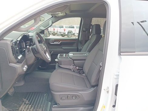 New 2026 GMC Sierra 1500 Elevation image 6