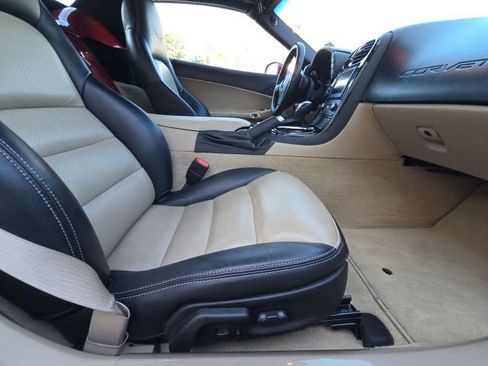 Used 2009 Chevrolet Corvette Convertible w/ Preferred Equipment Group image 11