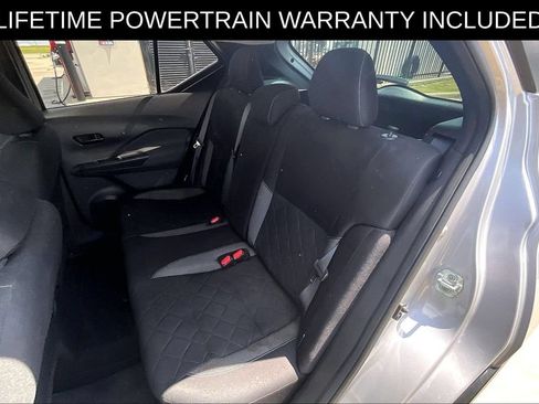 Used 2020 Nissan Kicks S FWD image 27
