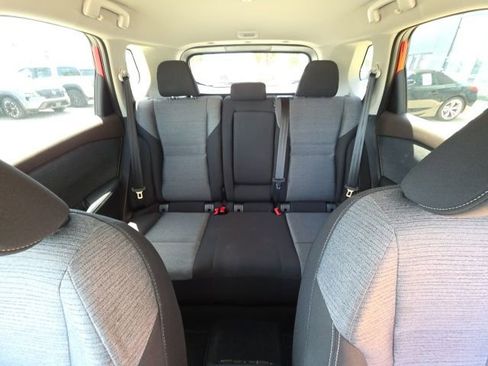 Used 2023 Nissan Rogue SV image 21