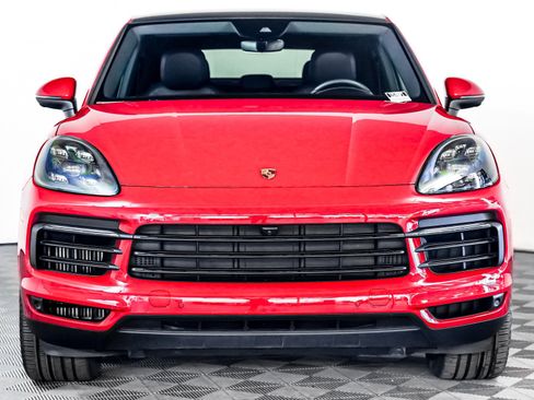 Certified 2022 Porsche Cayenne S image 7