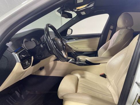 Used 2017 BMW 530i image 14