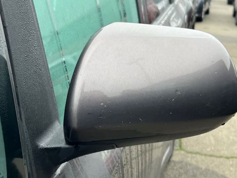 Used 2015 Toyota Sienna SE image 20