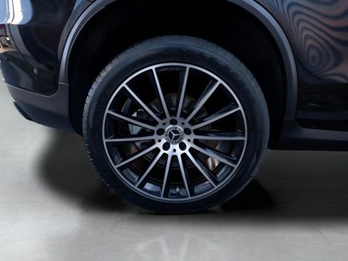 Used 2023 Mercedes-Benz GLC 300 4MATIC Coupe image 14