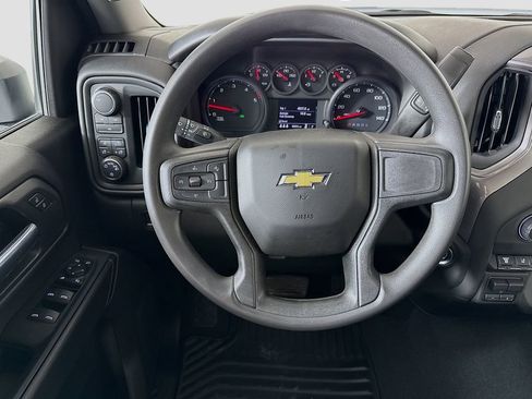 Used 2024 Chevrolet Silverado 2500 Custom w/ Custom Value Package image 11