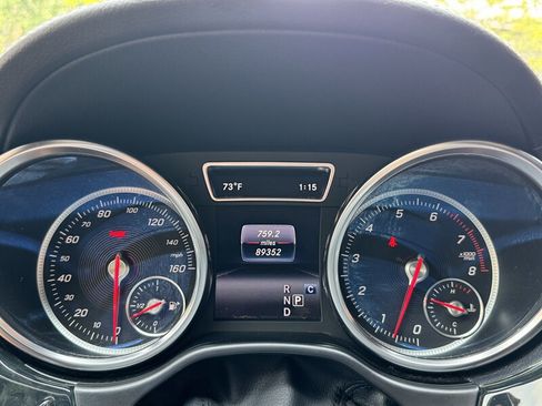 Used 2019 Mercedes-Benz GLS 450 4MATIC image 27