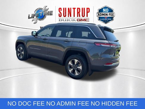 Used 2022 Jeep Grand Cherokee Limited 4xe w/ MOPAR Finishing Package AWD/4WD image 3