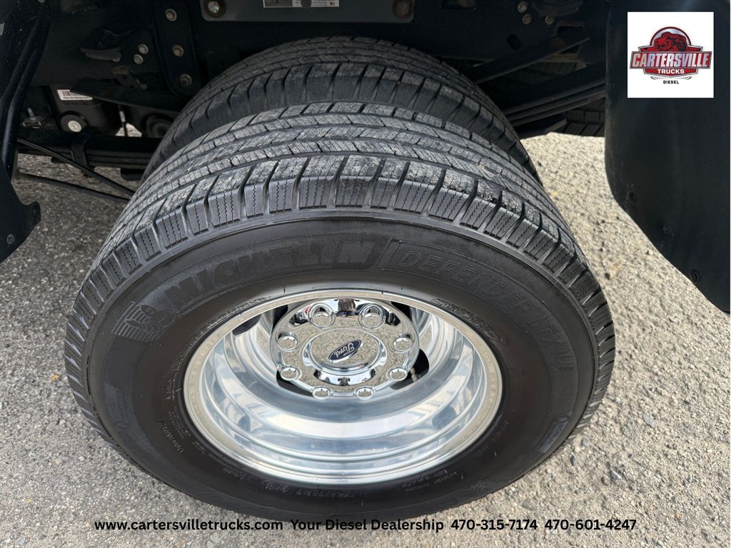Used 2021 Ford F350 Lariat w/ Lariat Ultimate Package AWD/4WD image 11
