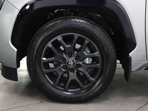 Used 2026 Toyota Sequoia Platinum AWD/4WD image 26