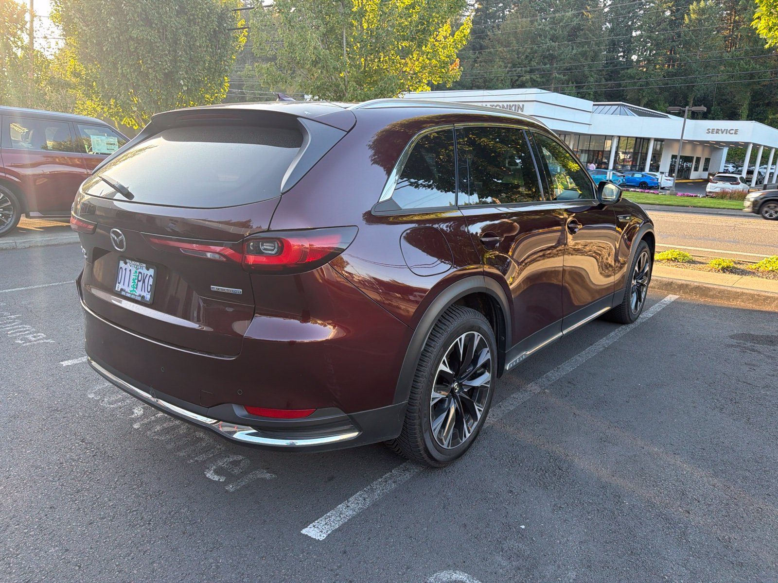 Used 2024 MAZDA CX-90 Plug-In Hybrid w/ Premium Plus AWD/4WD image 8