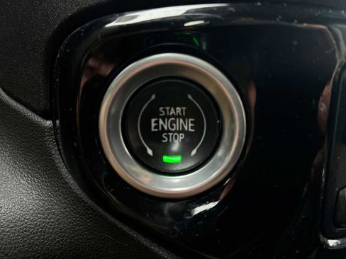 Certified 2022 Chevrolet Silverado 1500 LTZ image 17