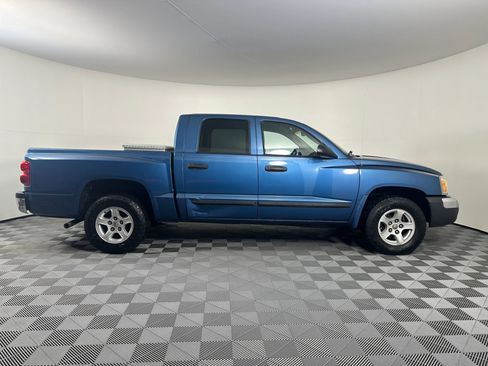 Used 2005 Dodge Dakota SLT image 8