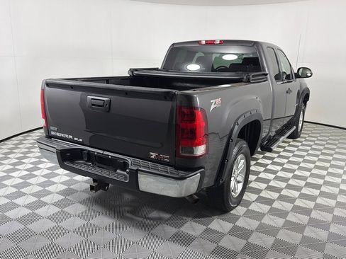 Used 2011 GMC Sierra 1500 SLE w/ Power Tech Package AWD/4WD image 5