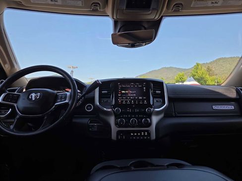 Used 2021 RAM 3500 Laramie AWD/4WD image 18
