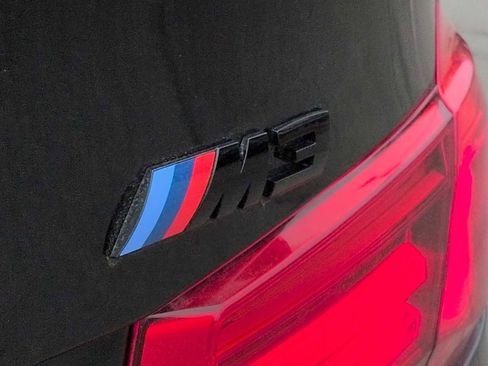 Used 2018 BMW M3 image 13