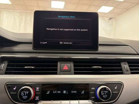 Used 2017 Audi A4 2.0T Premium image 19