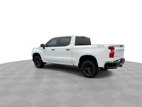 Used 2019 Chevrolet Silverado 1500 LT Trail Boss w/ Convenience Package image 8