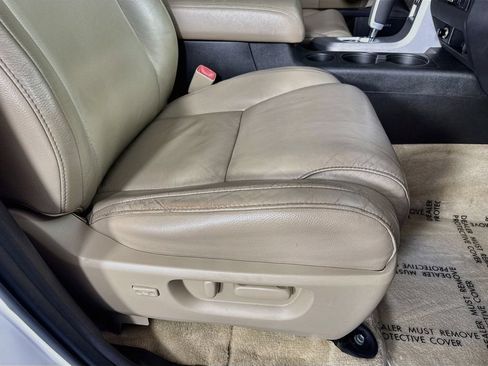 Used 2008 Toyota Sequoia Limited RWD image 34