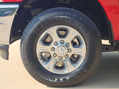 Used 2026 RAM 2500 Big Horn AWD/4WD image 13