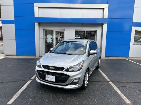 Used 2020 Chevrolet Spark LT image 2