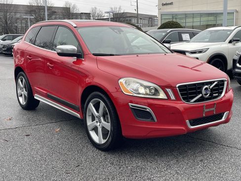 Used 2011 Volvo XC60 3.2 R-Design image 5