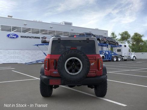 New 2026 Ford Bronco Badlands image 5