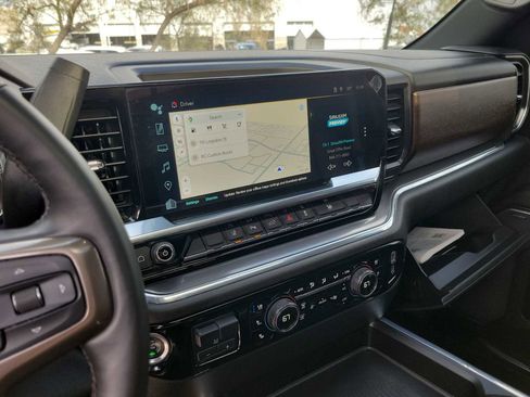 Used 2024 Chevrolet Silverado 2500 High Country w/ High Country Premium Package image 20