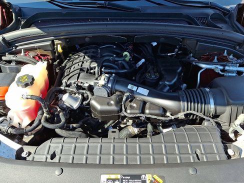 Used 2022 Jeep Grand Cherokee L Laredo image 28