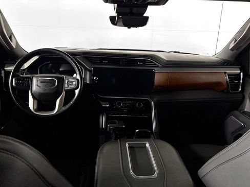 Used 2022 GMC Sierra 1500 Denali w/ Denali Reserve Package image 12