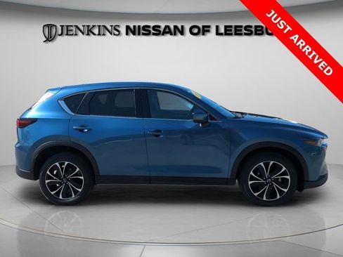 Used 2022 MAZDA CX-5 AWD 2.5 S w/ Premium Package image 3