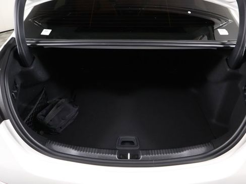 Used 2025 Mercedes-Benz C 300 Sedan image 29