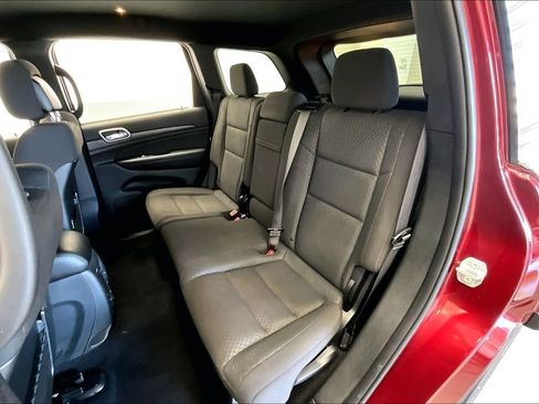 Used 2021 Jeep Grand Cherokee Laredo w/ Security & Convenience Group AWD/4WD image 25