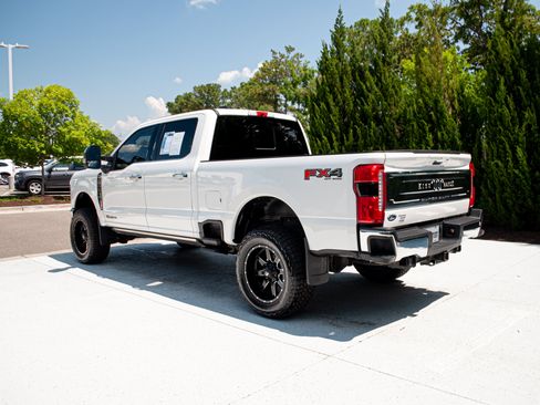 Used 2024 Ford F250 King Ranch AWD/4WD image 7