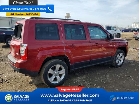 Used 2013 Jeep Patriot Latitude w/ Sun/Sound Group AWD/4WD image 4