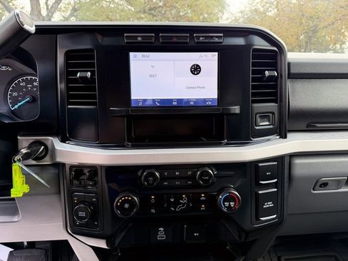 Used 2024 Ford F250 XLT w/ FX4 Off-Road Package image 14