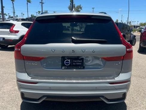 Used 2025 Volvo XC60 T8 Plus w/ Protection Package Premier AWD/4WD image 4