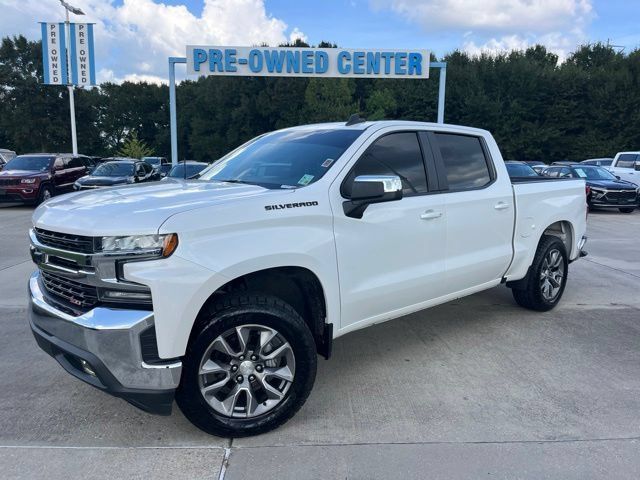 Used 2020 Chevrolet Silverado 1500 LT w/ Texas Edition RWD image 2