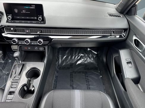 Certified 2024 Honda Civic Sport image 30