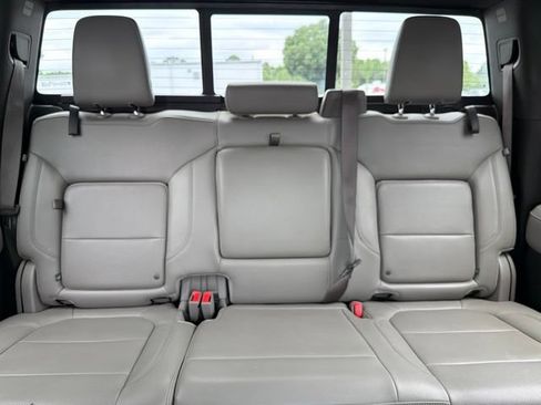 Used 2019 GMC Sierra 1500 SLT w/ SLT Premium Plus Package AWD/4WD image 29