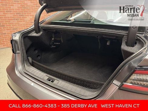 Certified 2023 Nissan Maxima SV w/ Floor Mat Group image 25