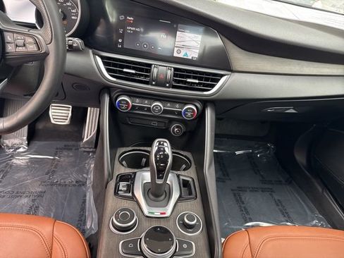 Used 2023 Alfa Romeo Giulia Ti w/ Active Assist Plus Package image 15