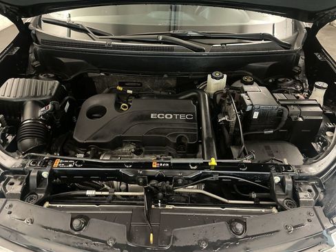 Used 2022 Chevrolet Equinox LT image 23