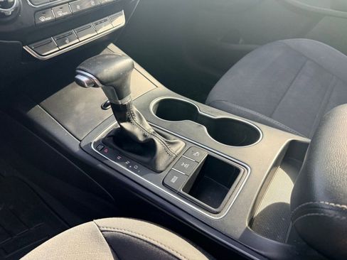 Used 2019 Kia Sorento S image 28