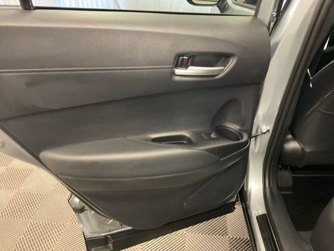 Used 2025 Toyota Corolla Cross XLE AWD/4WD image 30
