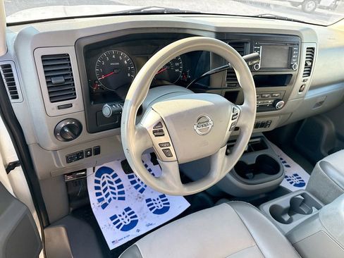 Used 2019 Nissan NV 2500 SV w/ Navigation Package RWD image 3